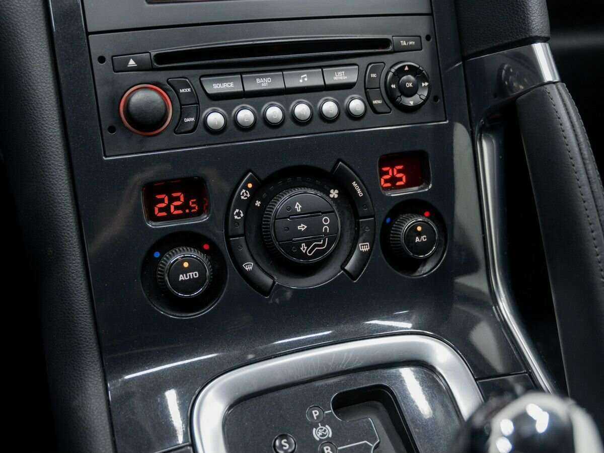 Продажа Б/У Пежо 3008. Фото: #18