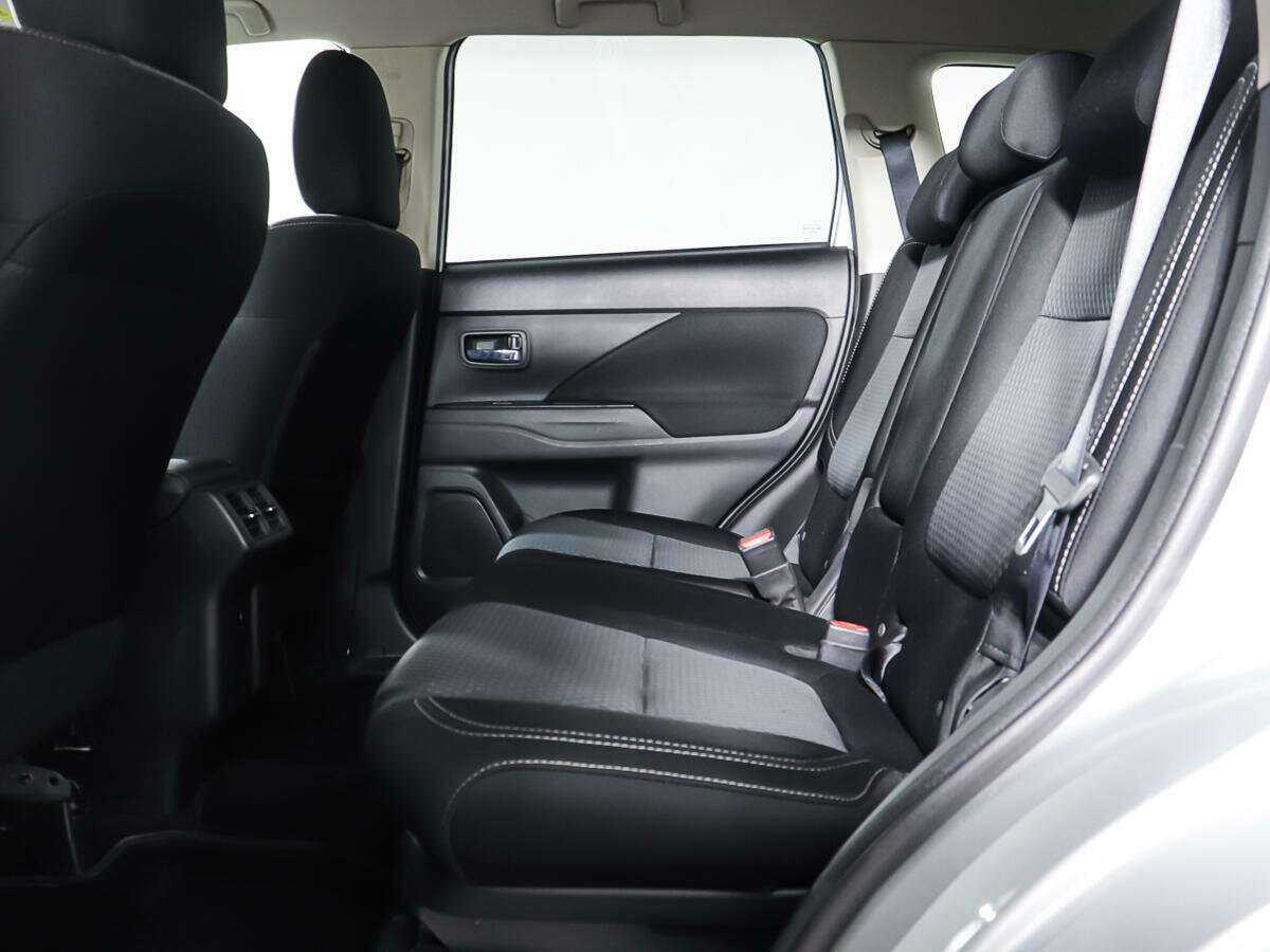 Продажа Б/У Митсубиши Оутлэндер. Фото: #9