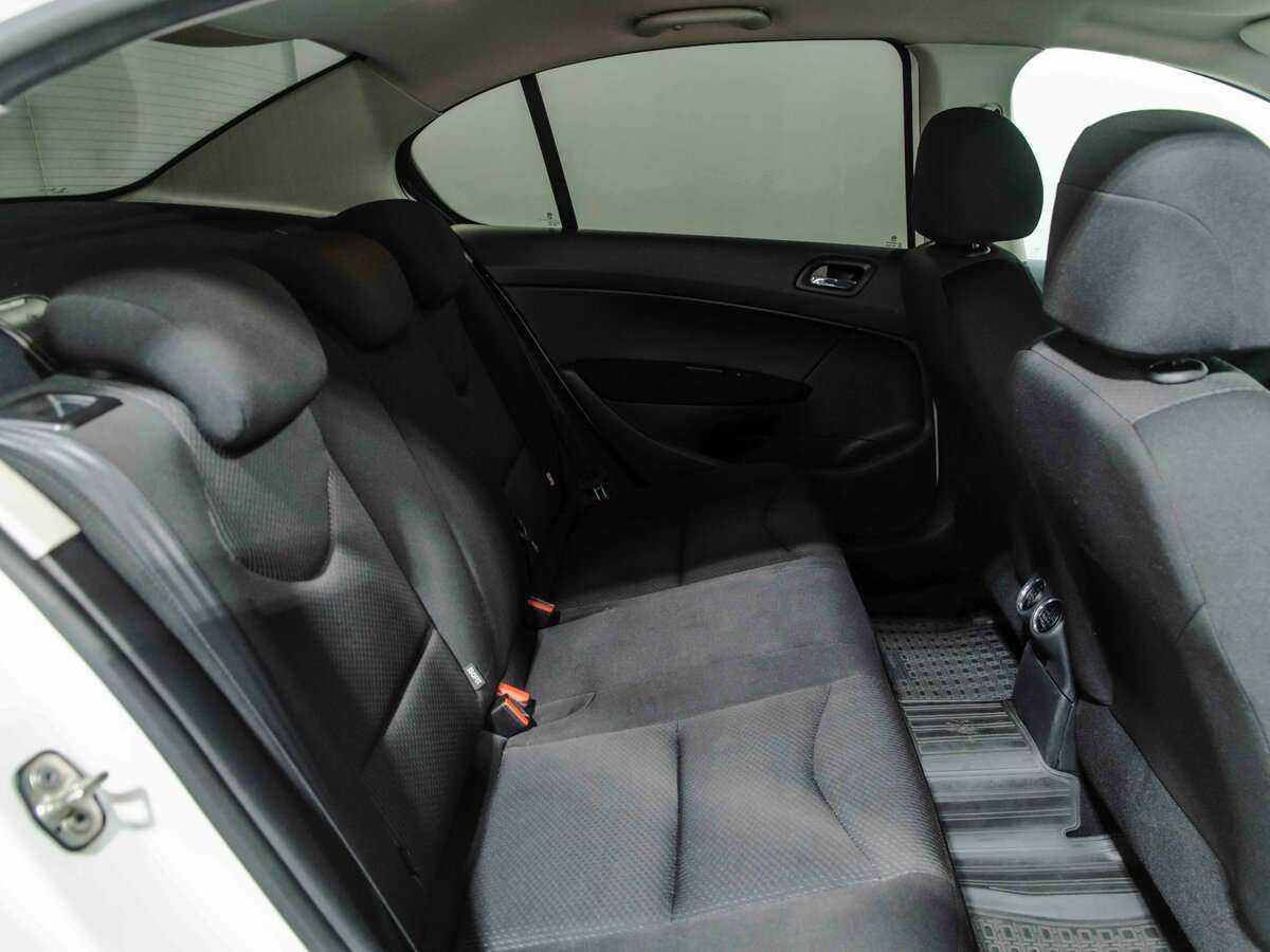 Продажа Б/У Пежо 408. Фото: #11