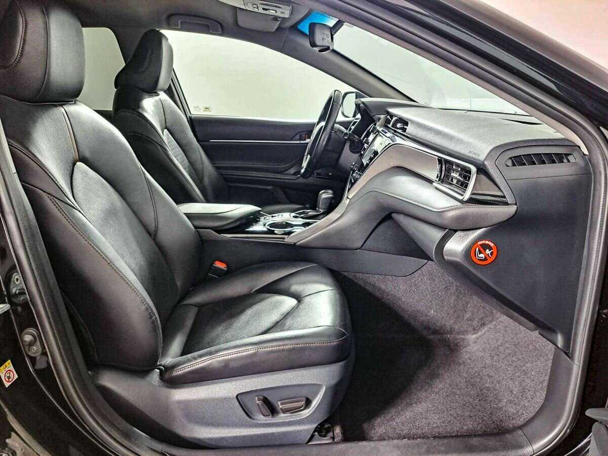 Продажа Б/У Тойота Камри. Фото: #8