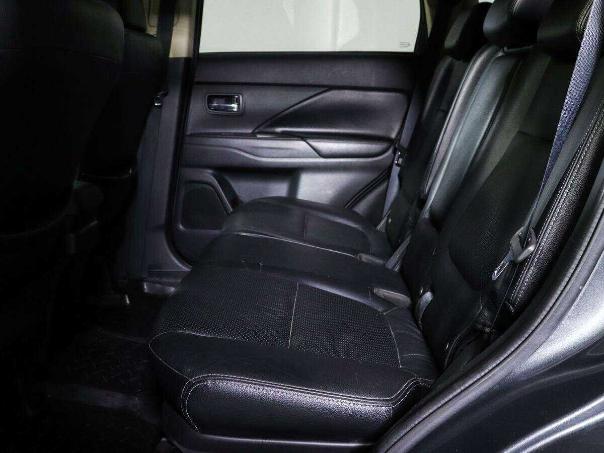 Продажа Б/У Митсубиши Оутлэндер. Фото: #6