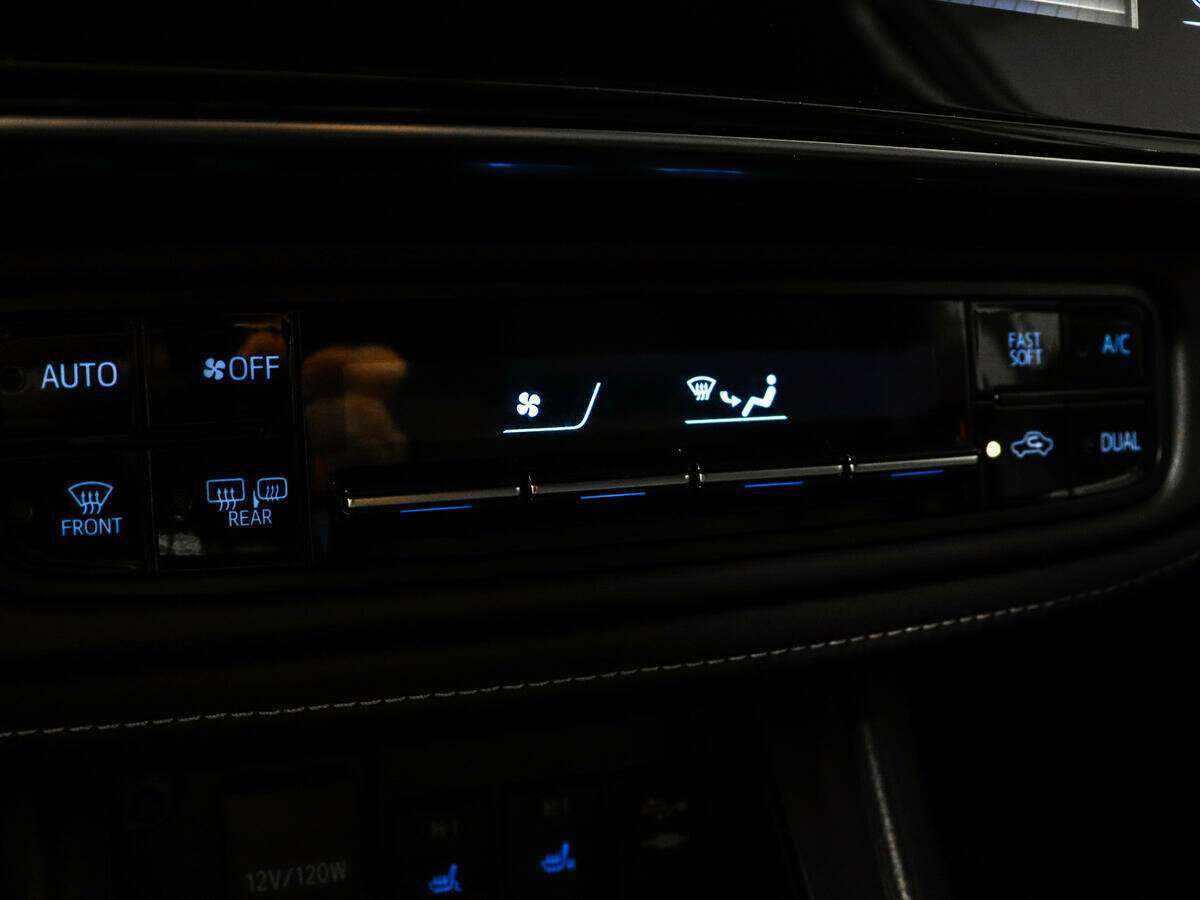 Продажа Б/У Тойота Королла. Фото: #12