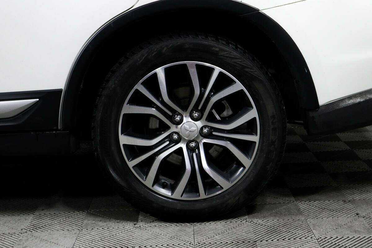 Продажа Б/У Митсубиши Оутлэндер. Фото: #11