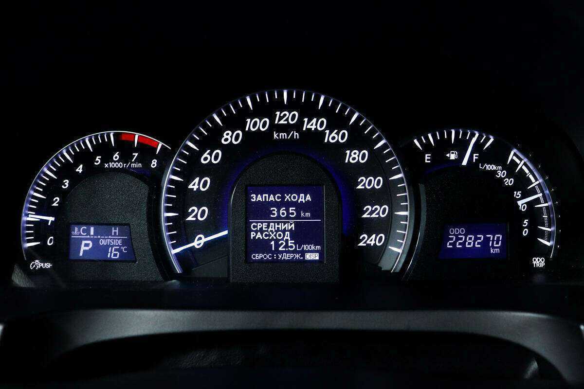 Продажа Б/У Тойота Камри. Фото: #9