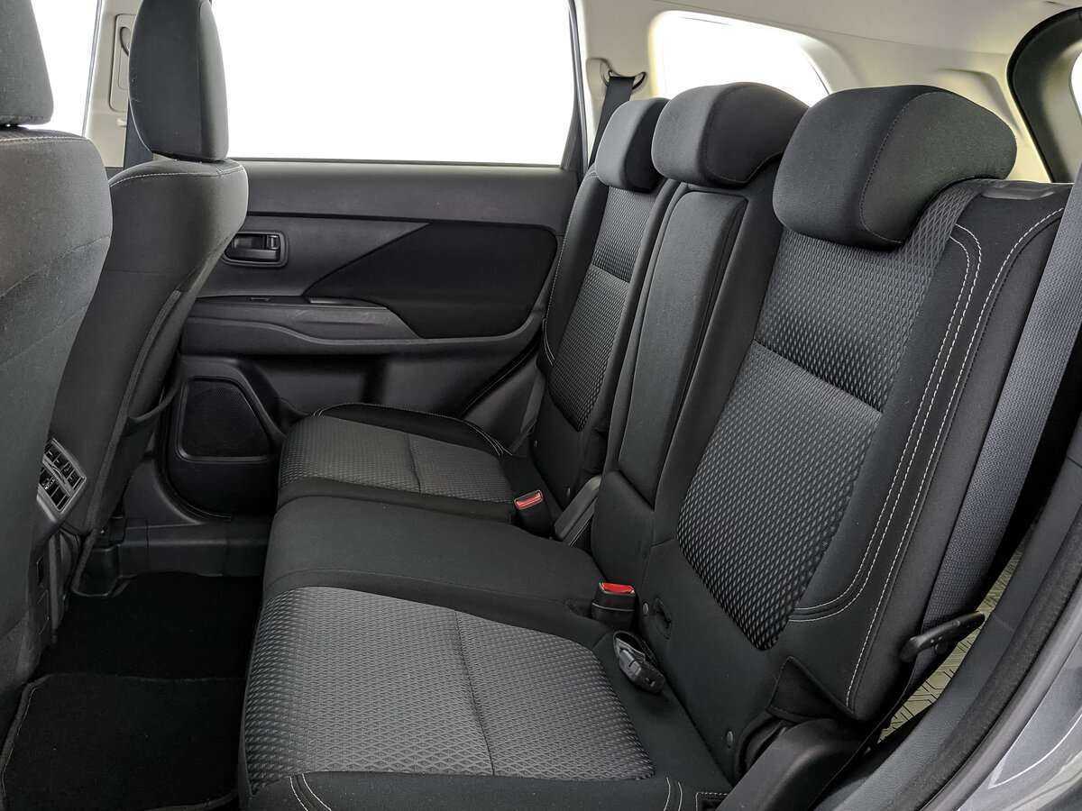 Продажа Б/У Митсубиши Оутлэндер. Фото: #13