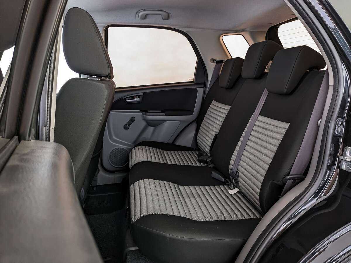 Продажа Б/У Сузуки С-Икс4. Фото: #13