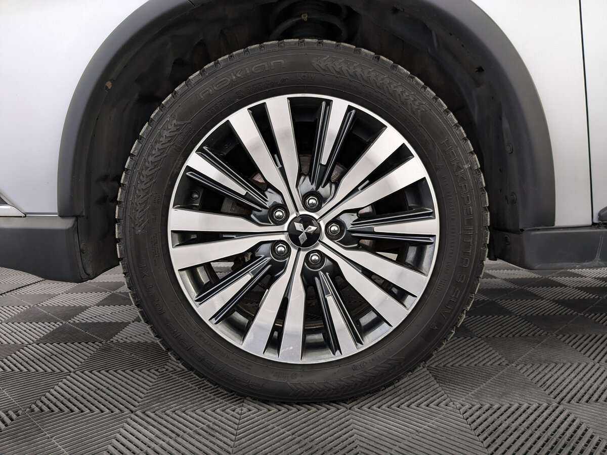 Продажа Б/У Митсубиши Оутлэндер. Фото: #11