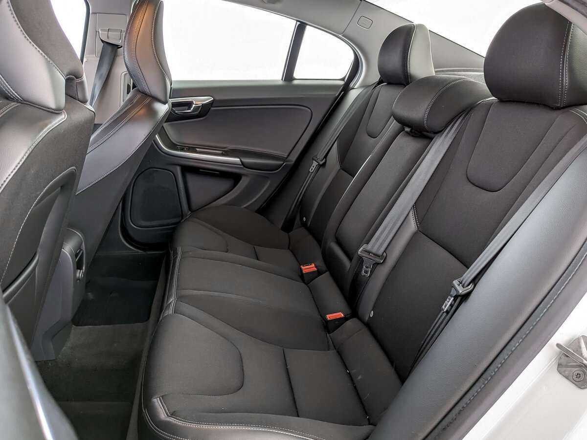 Продажа Б/У Вольво С60. Фото: #9