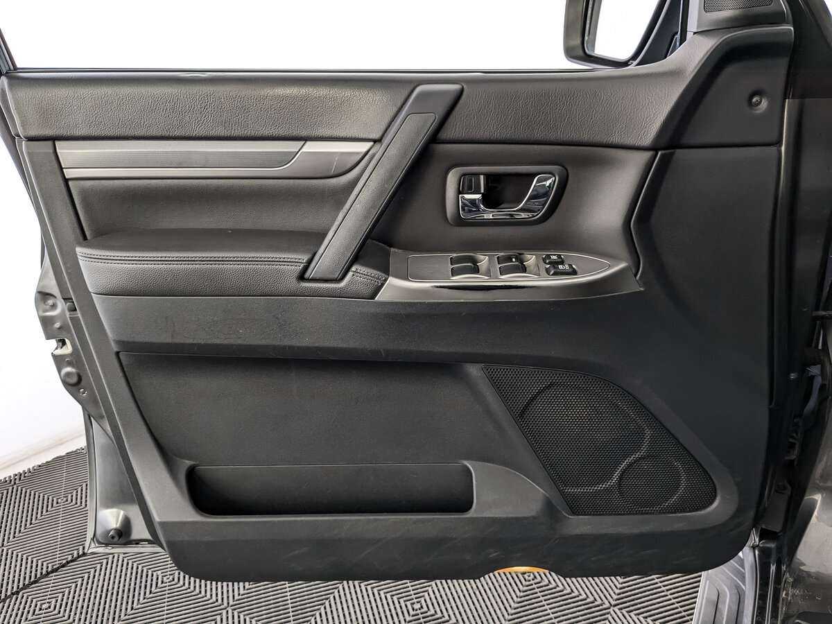 Продажа Б/У Митсубиши Паджеро. Фото: #18