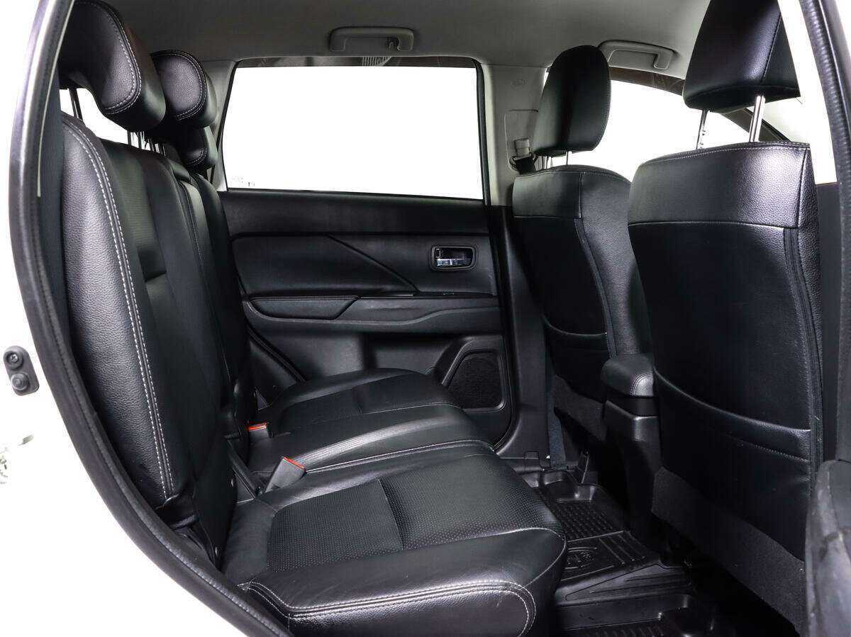 Продажа Б/У Митсубиши Оутлэндер. Фото: #14