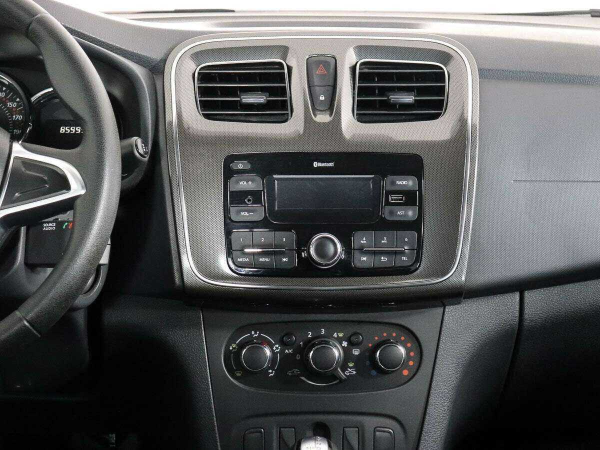 Продажа Б/У Рено Логан. Фото: #11