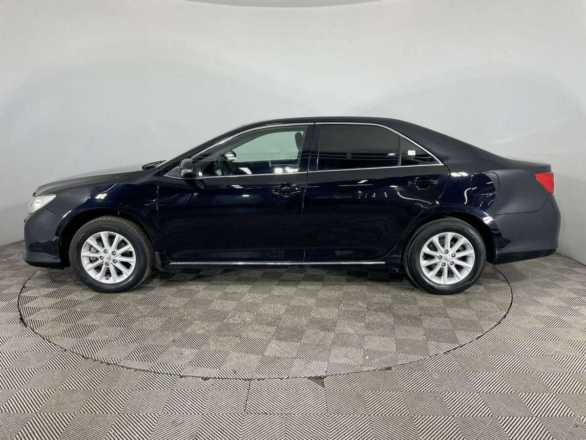 Продажа Б/У Тойота Камри. Фото: #4