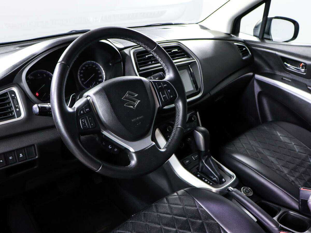 Продажа Б/У Сузуки С-Икс4. Фото: #13