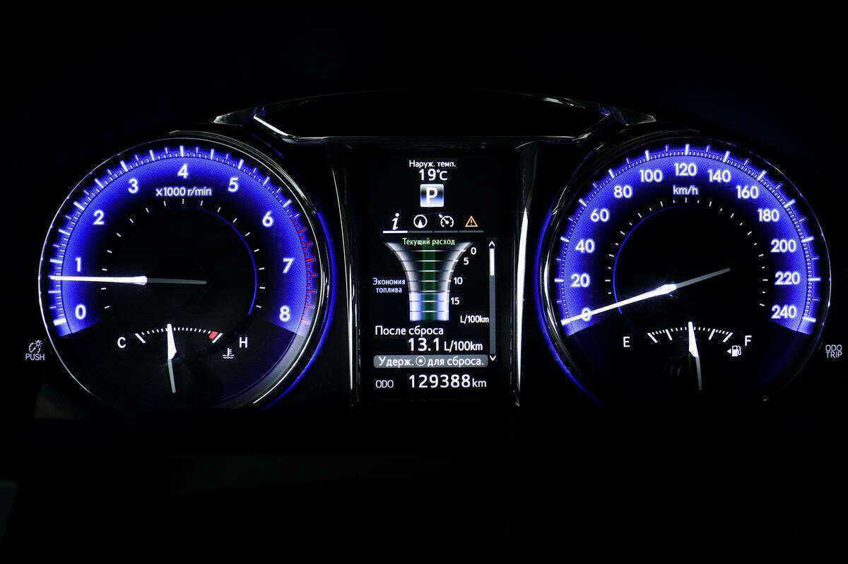 Продажа Б/У Тойота Камри. Фото: #9