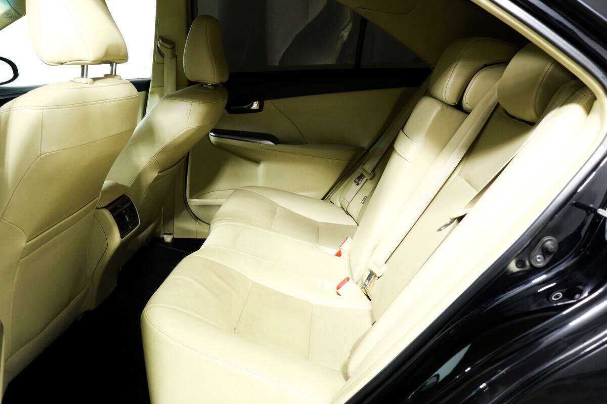 Продажа Б/У Тойота Камри. Фото: #11