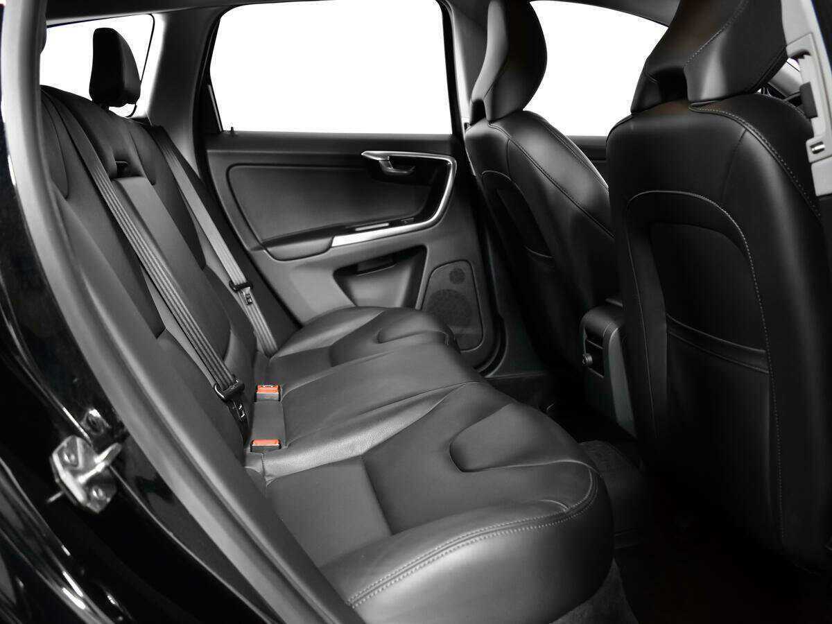 Продажа Б/У Вольво ИксЦ60. Фото: #9