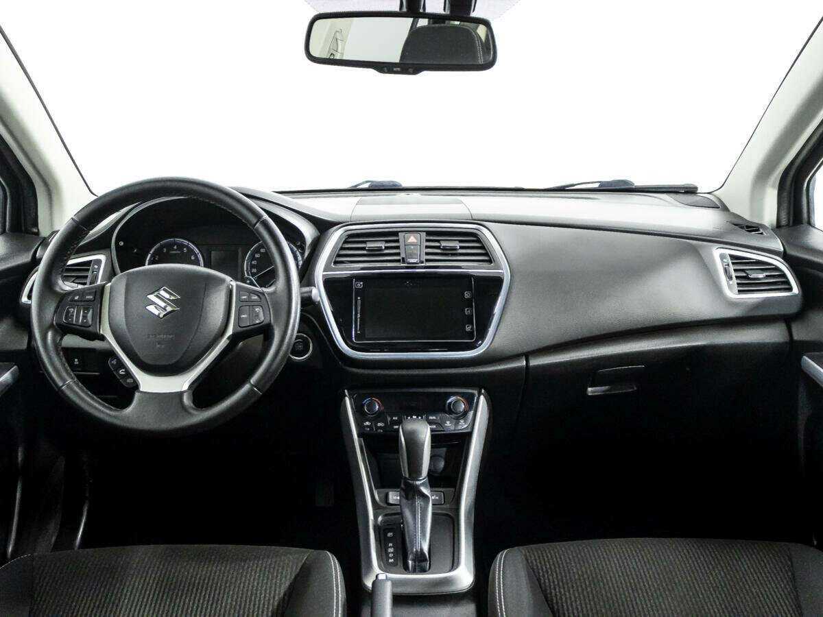 Продажа Б/У Сузуки С-Икс4. Фото: #12