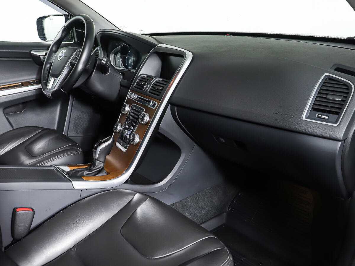 Продажа Б/У Вольво ИксЦ60. Фото: #8