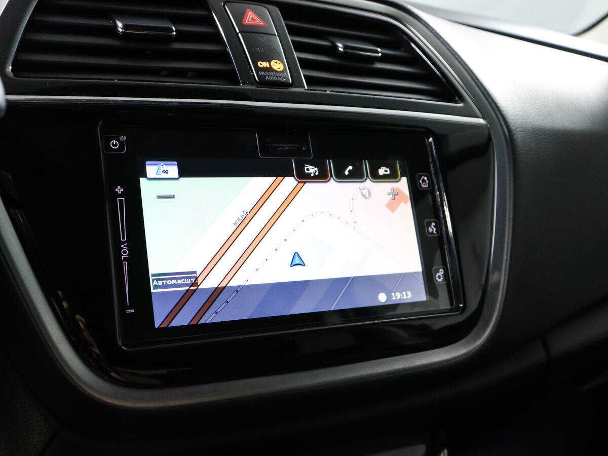 Продажа Б/У Сузуки С-Икс4. Фото: #11