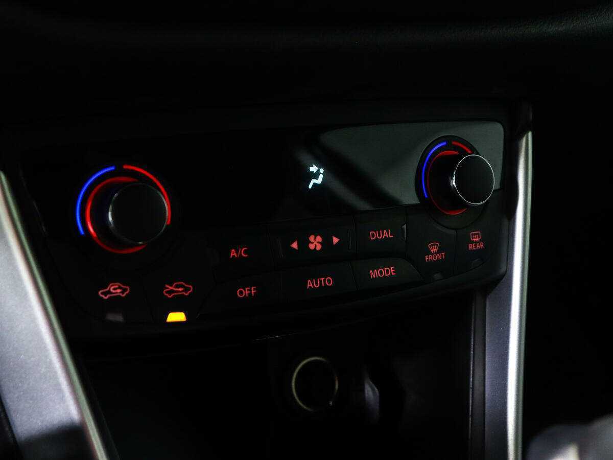 Продажа Б/У Сузуки С-Икс4. Фото: #12