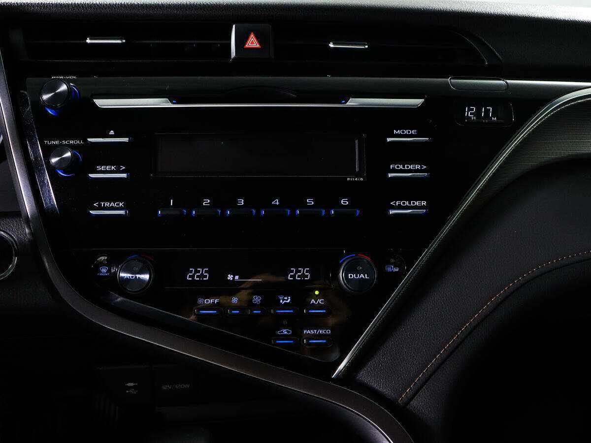 Продажа Б/У Тойота Камри. Фото: #12