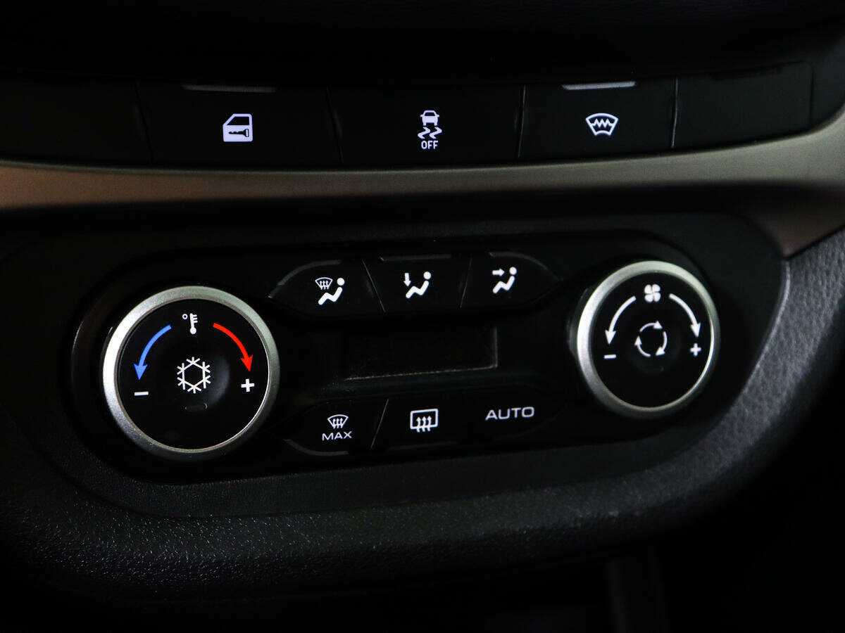 Продажа Б/У Лада (ВАЗ) Веста. Фото: #14