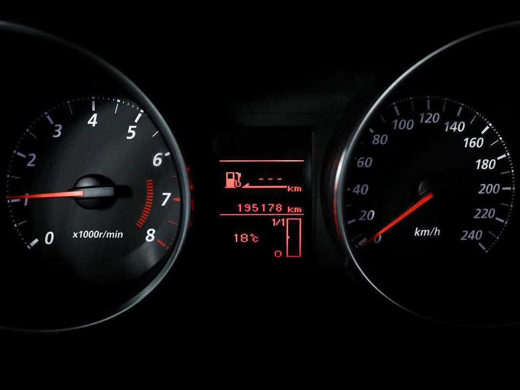 Продажа Б/У Митсубиши АС-Икс. Фото: #9