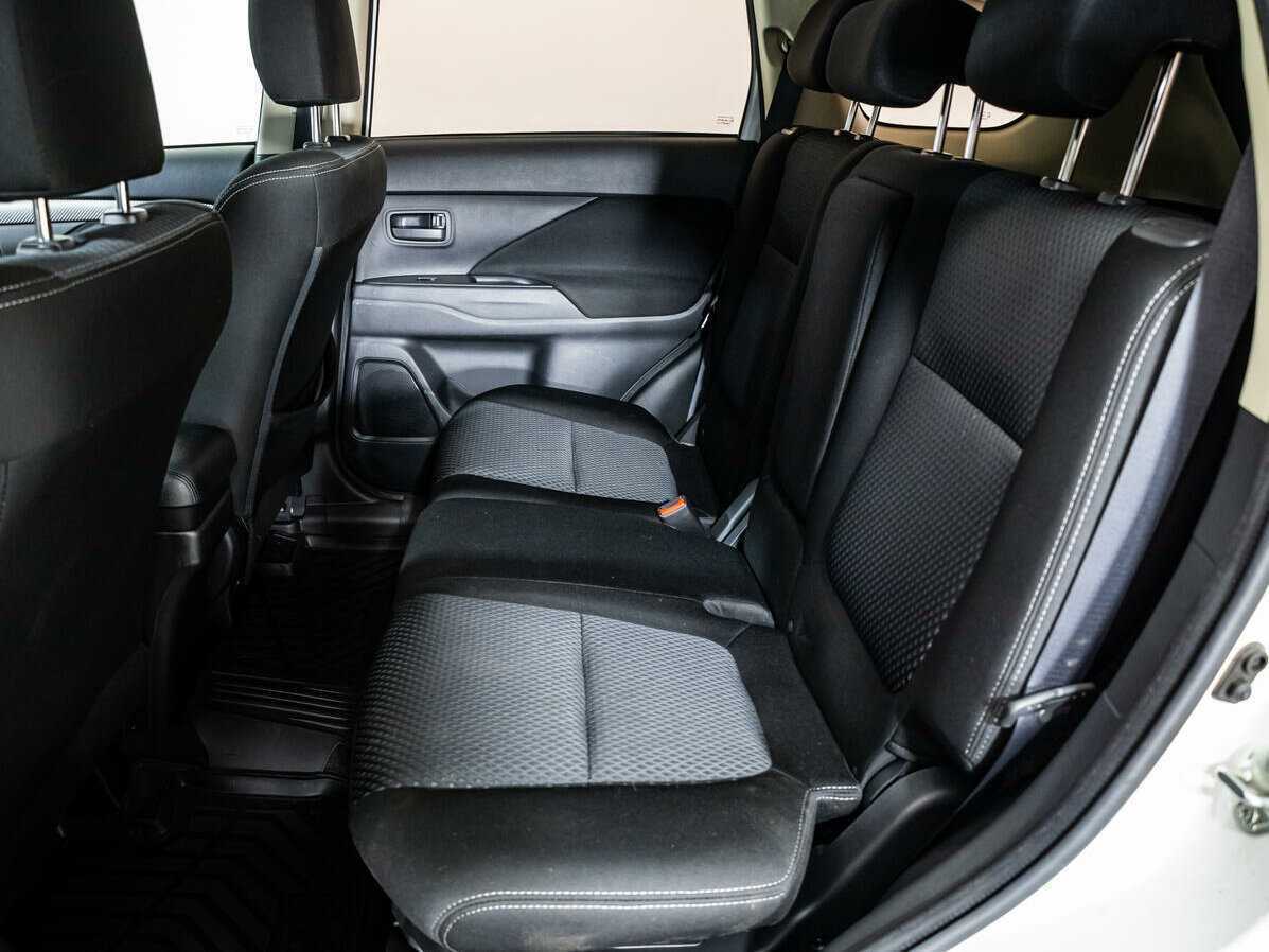 Продажа Б/У Митсубиши Оутлэндер. Фото: #7