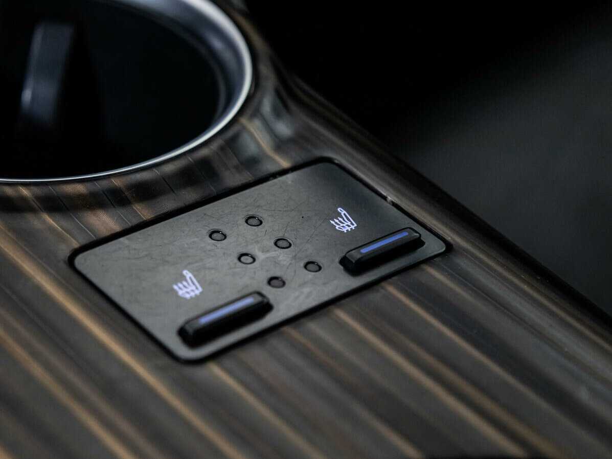 Продажа Б/У Тойота Камри. Фото: #15