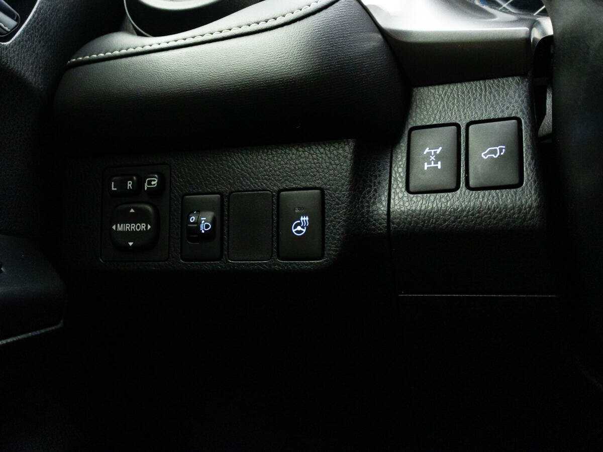 Продажа Б/У Тойота Рав4. Фото: #16