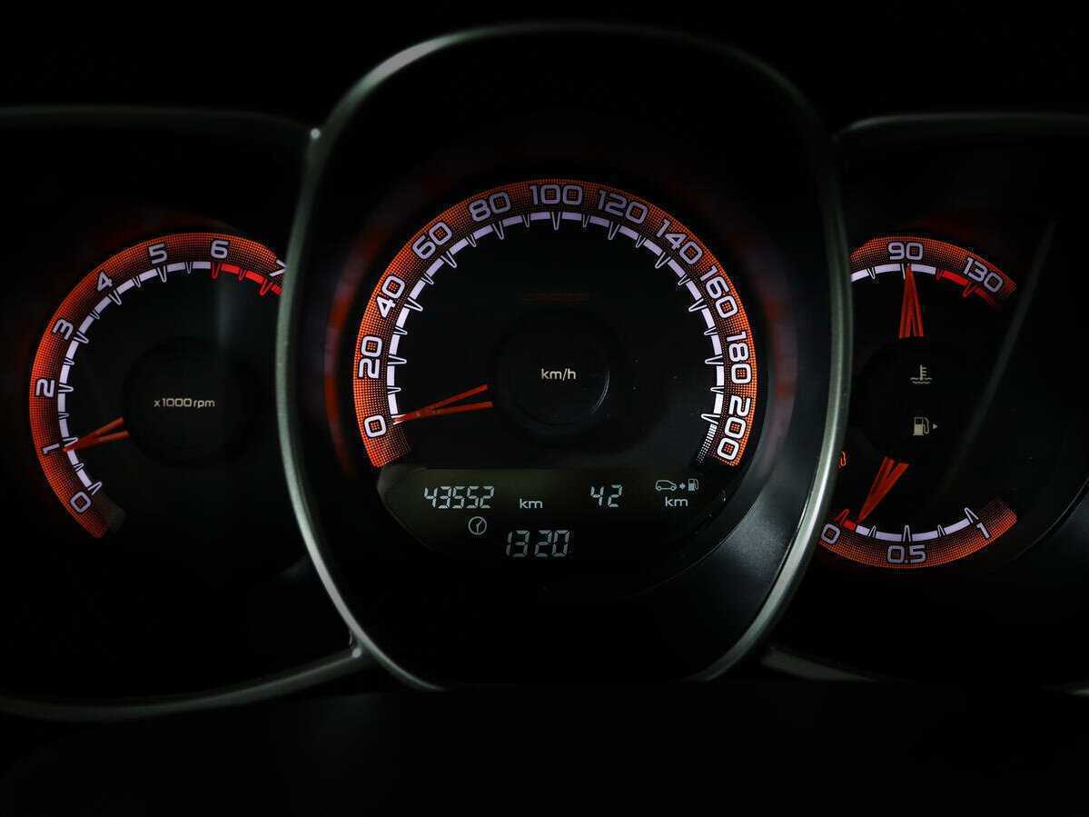 Продажа Б/У Лада (ВАЗ) Веста. Фото: #8