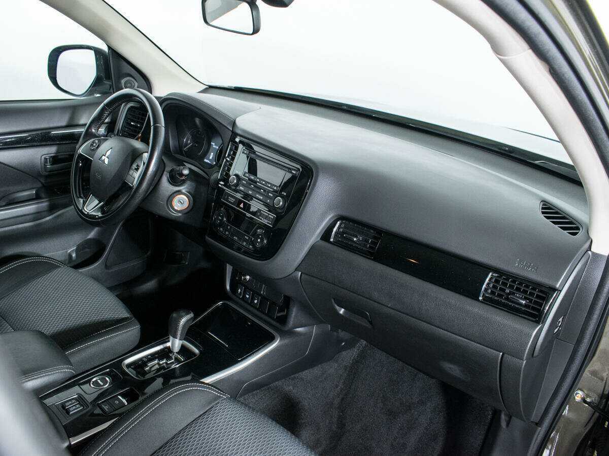 Продажа Б/У Митсубиши Оутлэндер. Фото: #8