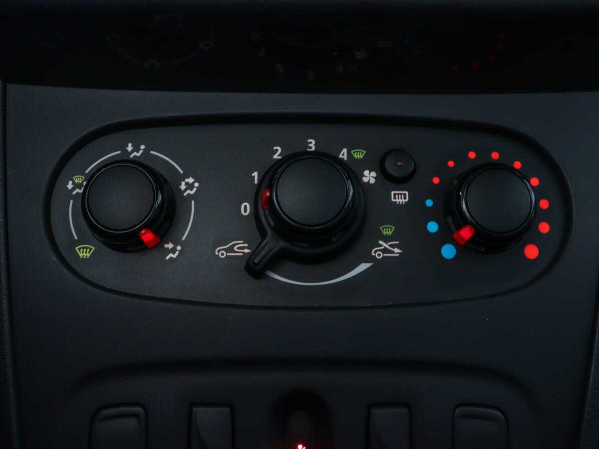 Продажа Б/У Рено Логан. Фото: #11