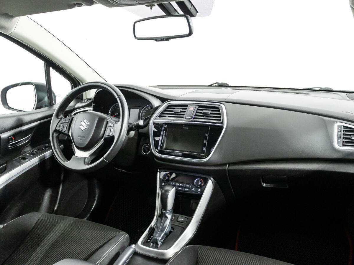 Продажа Б/У Сузуки С-Икс4. Фото: #8