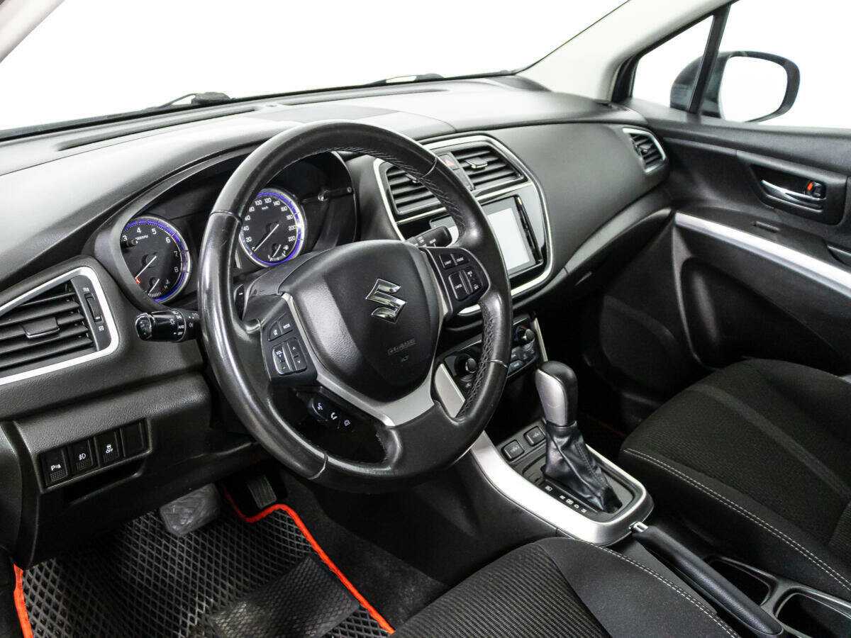 Продажа Б/У Сузуки С-Икс4. Фото: #10