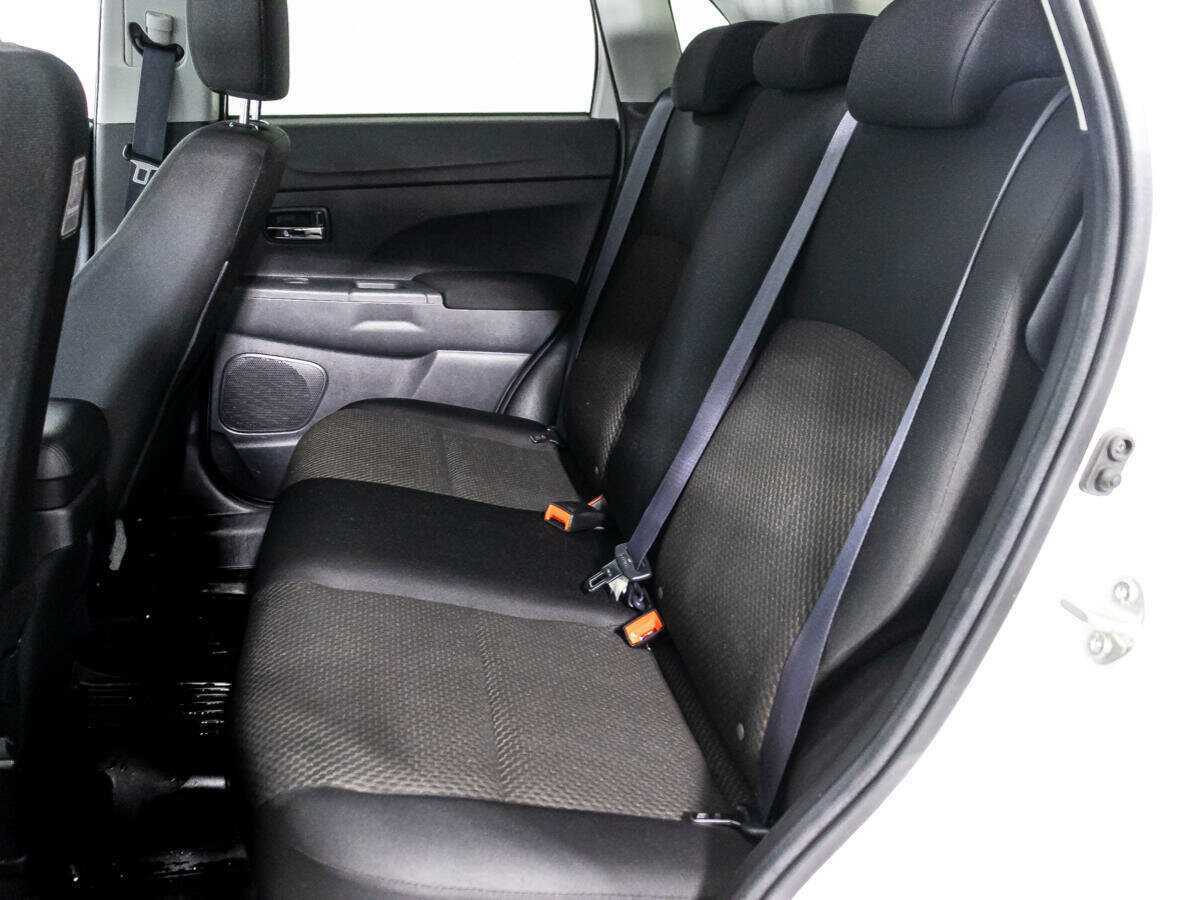 Продажа Б/У Митсубиши АС-Икс. Фото: #9