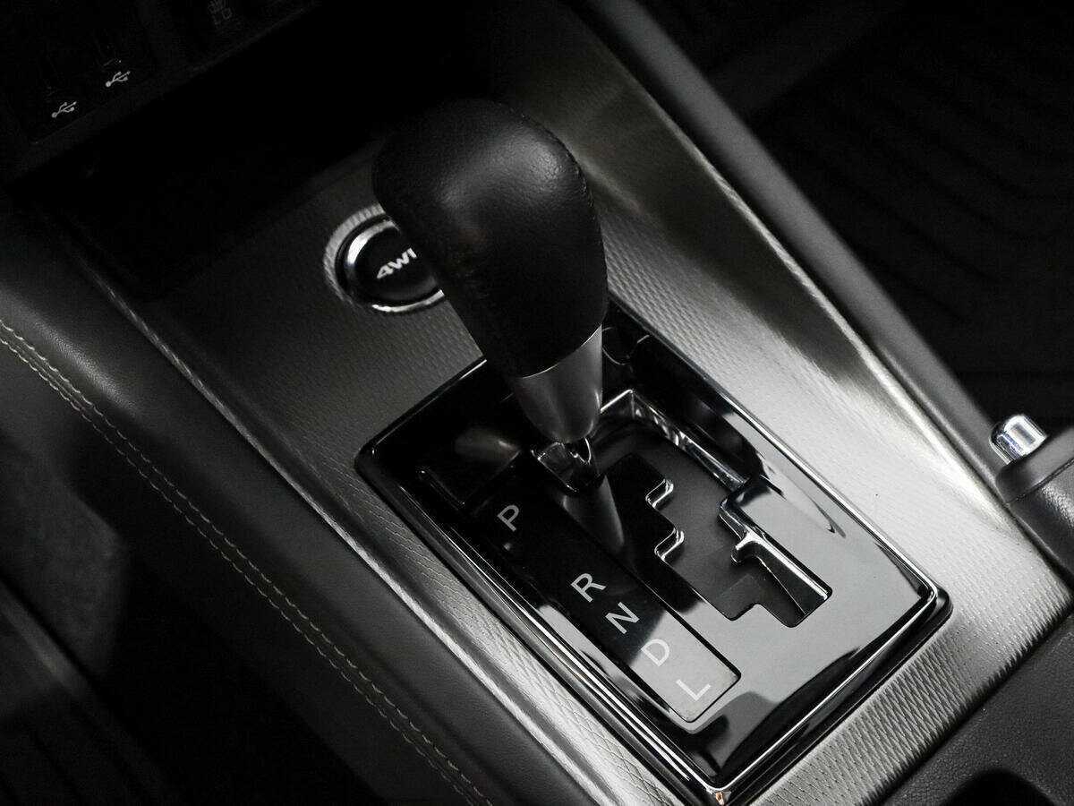 Продажа Б/У Митсубиши АС-Икс. Фото: #10