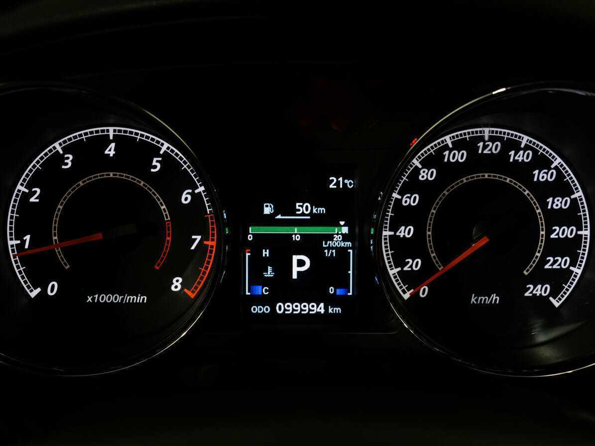 Продажа Б/У Митсубиши АС-Икс. Фото: #15