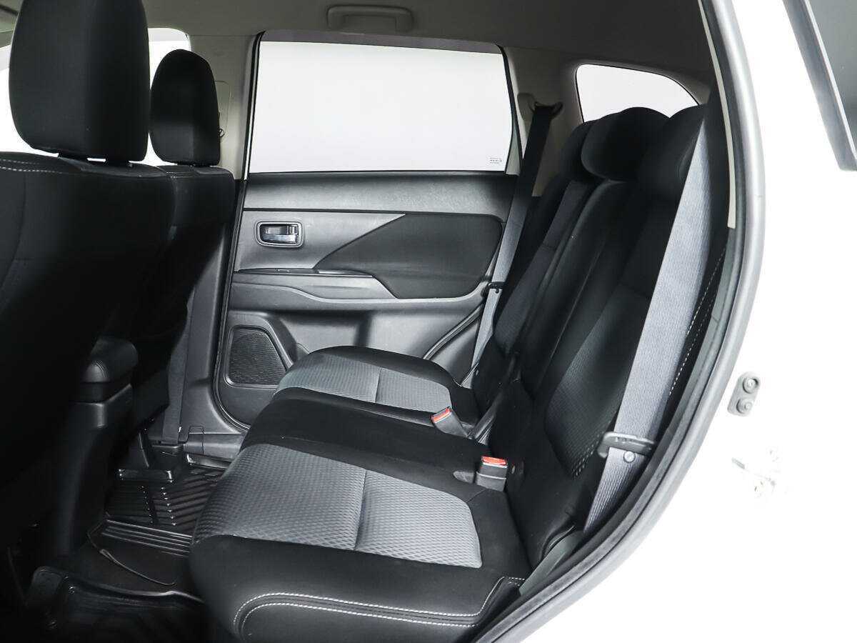 Продажа Б/У Митсубиши Оутлэндер. Фото: #9