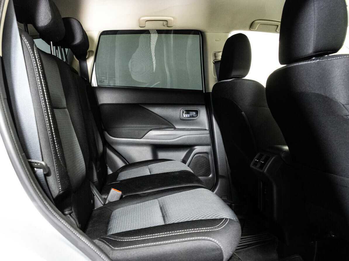 Продажа Б/У Митсубиши Оутлэндер. Фото: #15