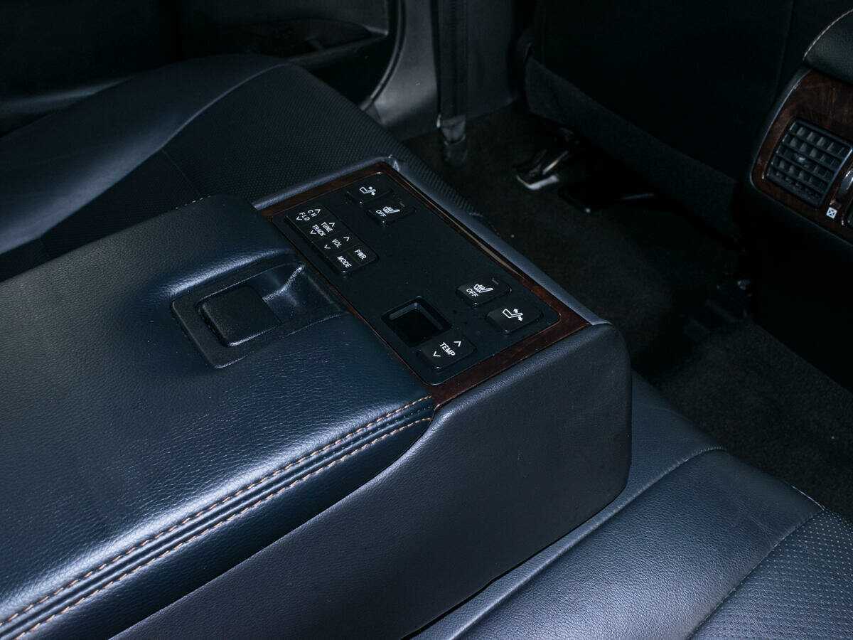 Продажа Б/У Тойота Камри. Фото: #10