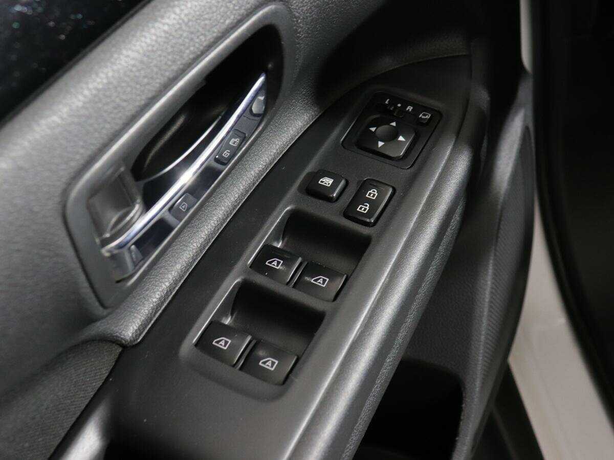 Продажа Б/У Митсубиши Оутлэндер. Фото: #12