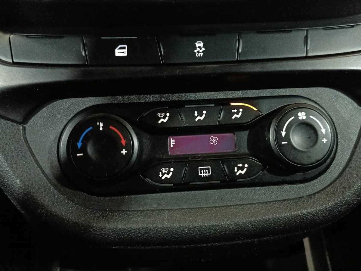 Продажа Б/У Лада (ВАЗ) Веста. Фото: #13