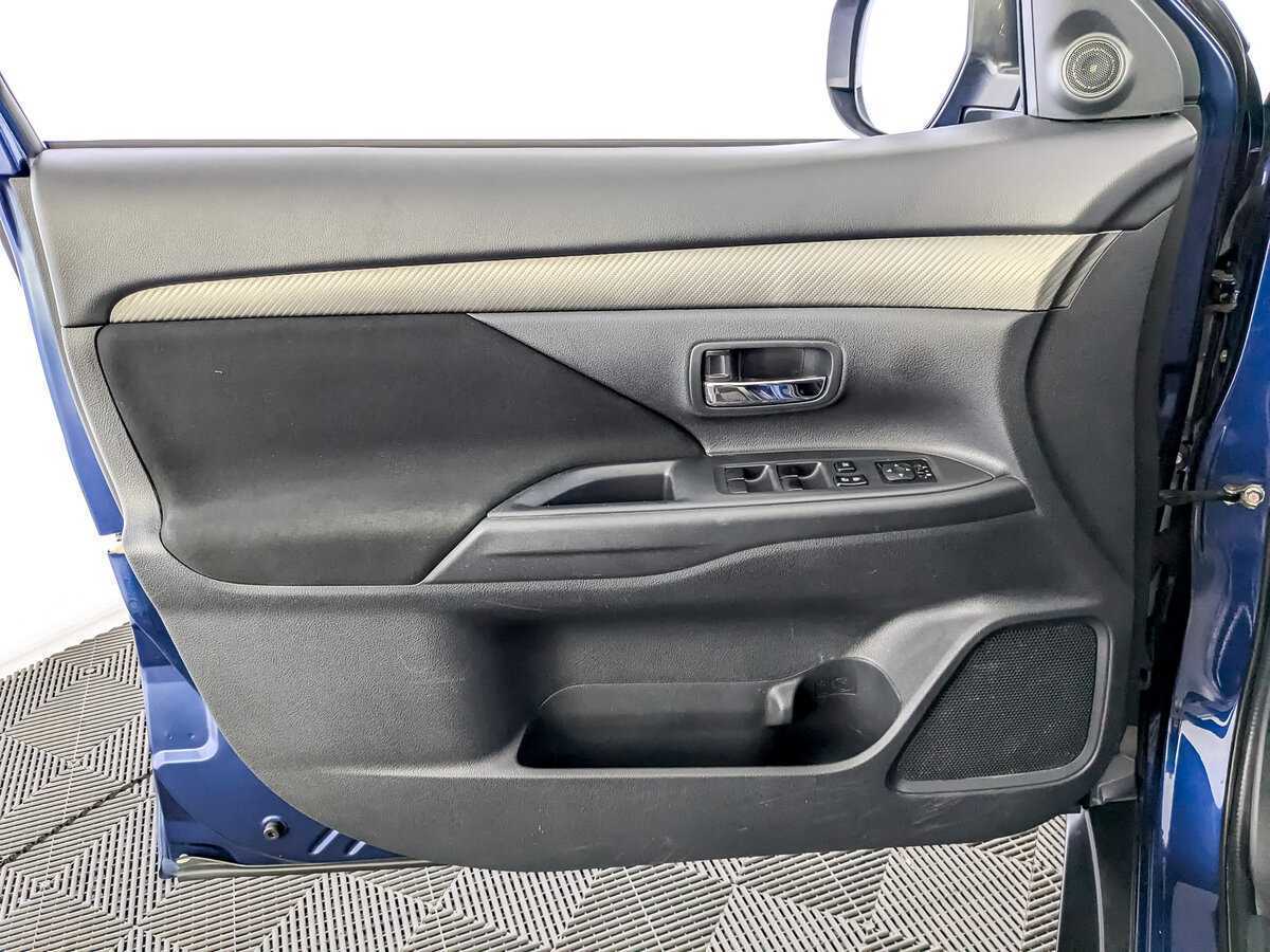 Продажа Б/У Митсубиши Оутлэндер. Фото: #14