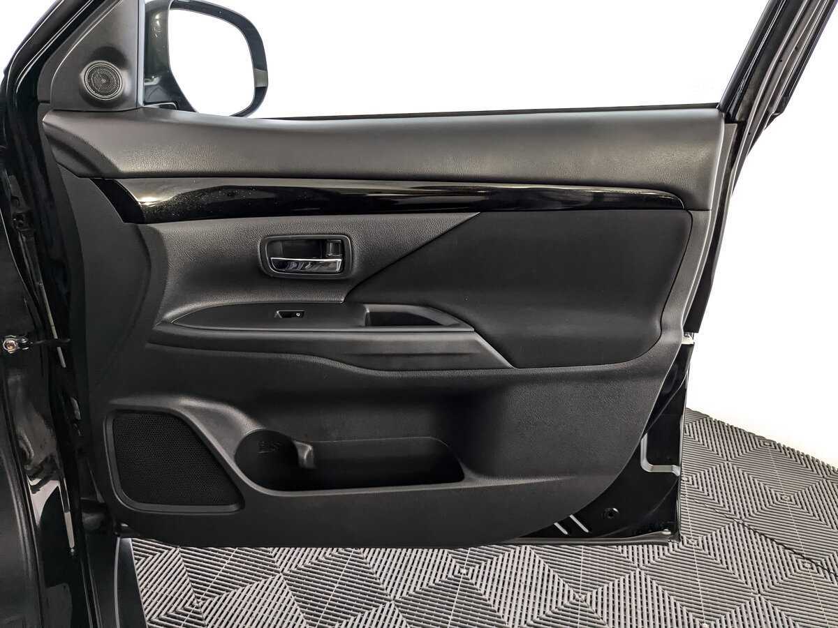 Продажа Б/У Митсубиши Оутлэндер. Фото: #20