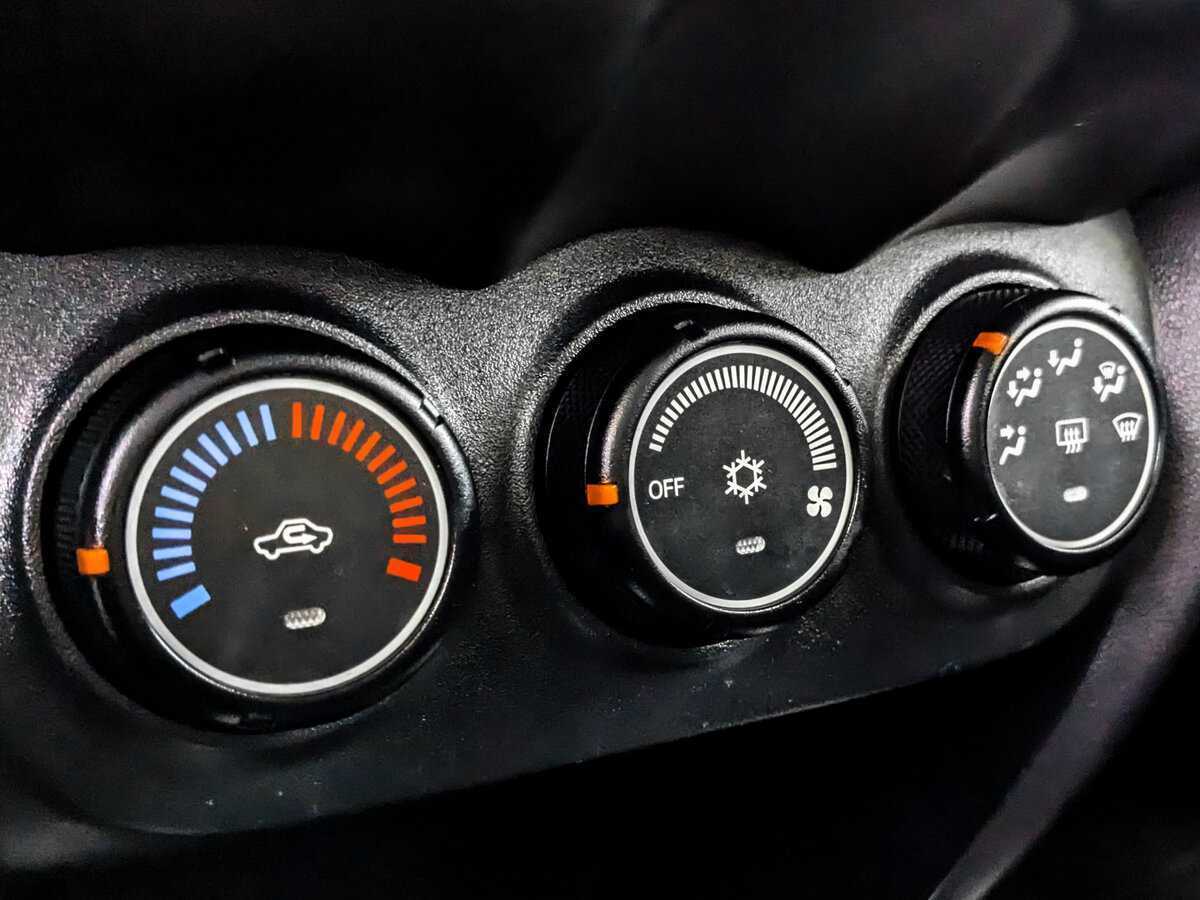 Продажа Б/У Митсубиши АС-Икс. Фото: #20