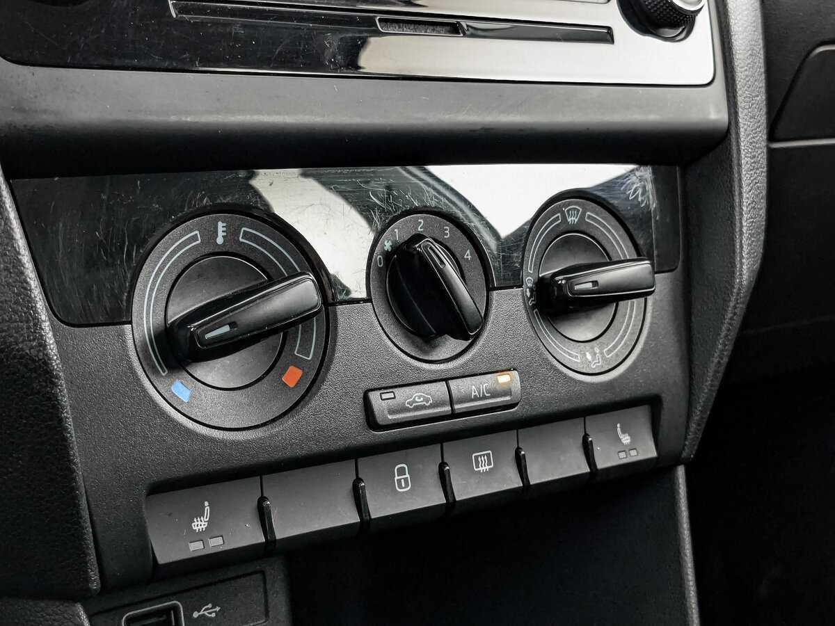 Продажа Б/У Шкода Рапид. Фото: #16