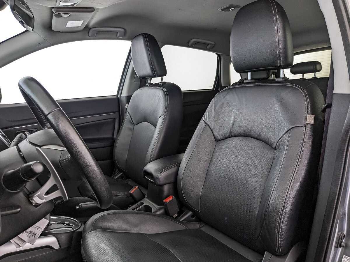 Продажа Б/У Митсубиши АС-Икс. Фото: #14