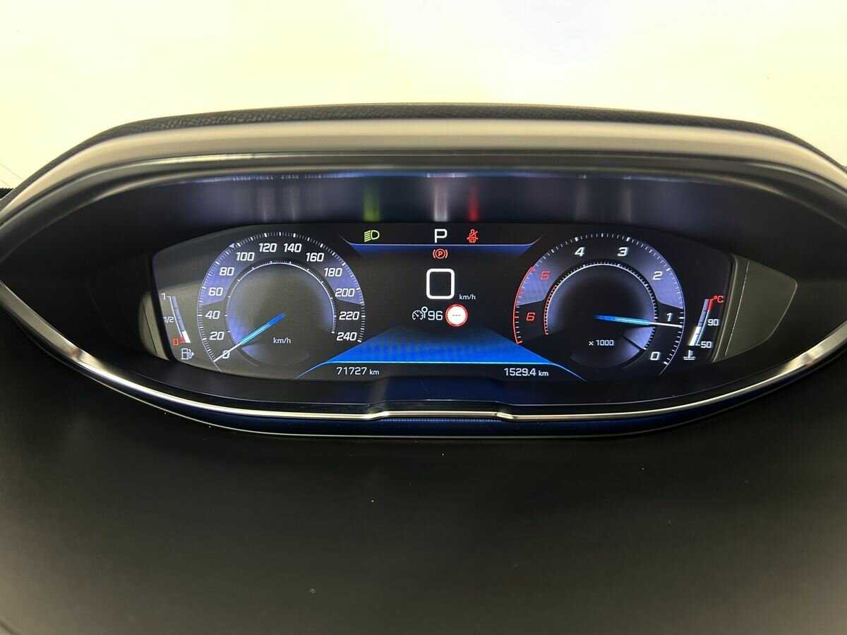 Продажа Б/У Пежо 5008. Фото: #8