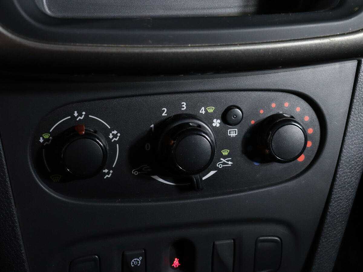 Продажа Б/У Рено Сандеро. Фото: #17